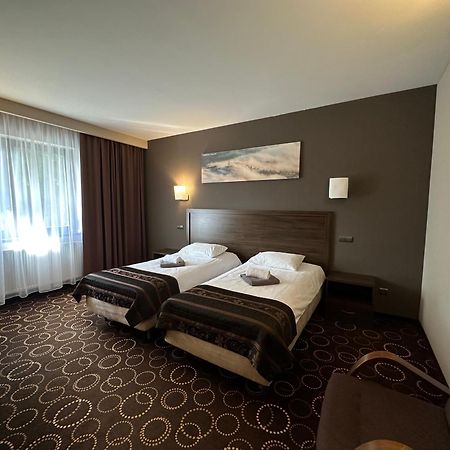 Hotel Zimnik Luksus Natury Spa & Wellness Ostre Kültér fotó